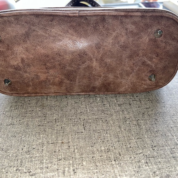 American Bling NWT Purse- multicolored embroidered Brand New! - Picture 4 of 8